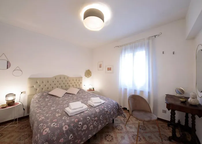 Lägenhet Biennale Giardini Ca Del Bianco 3 E Ca Del Bianco 4 Venedig